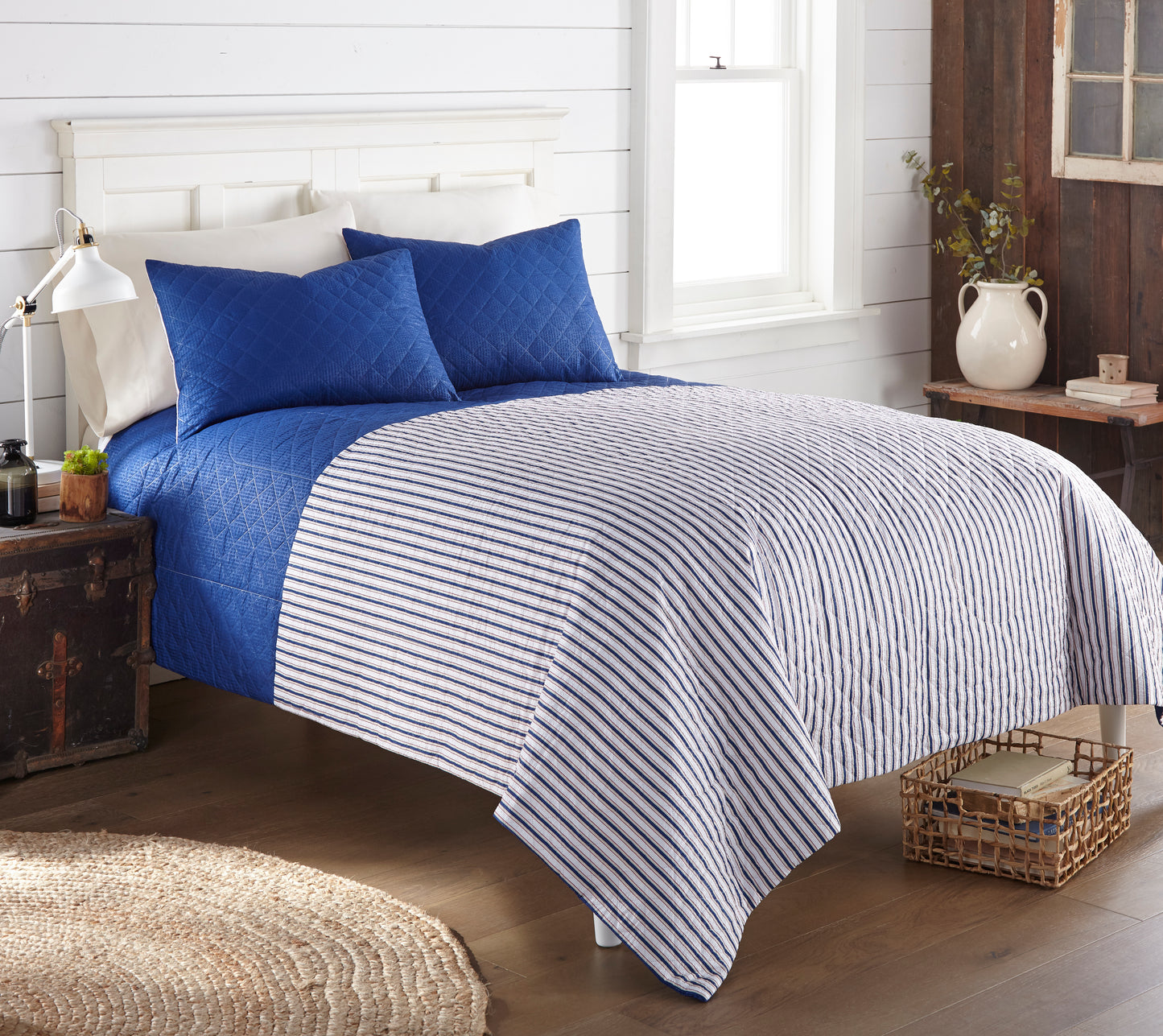 Clearance Seersucker 6-in-1 quilt sets