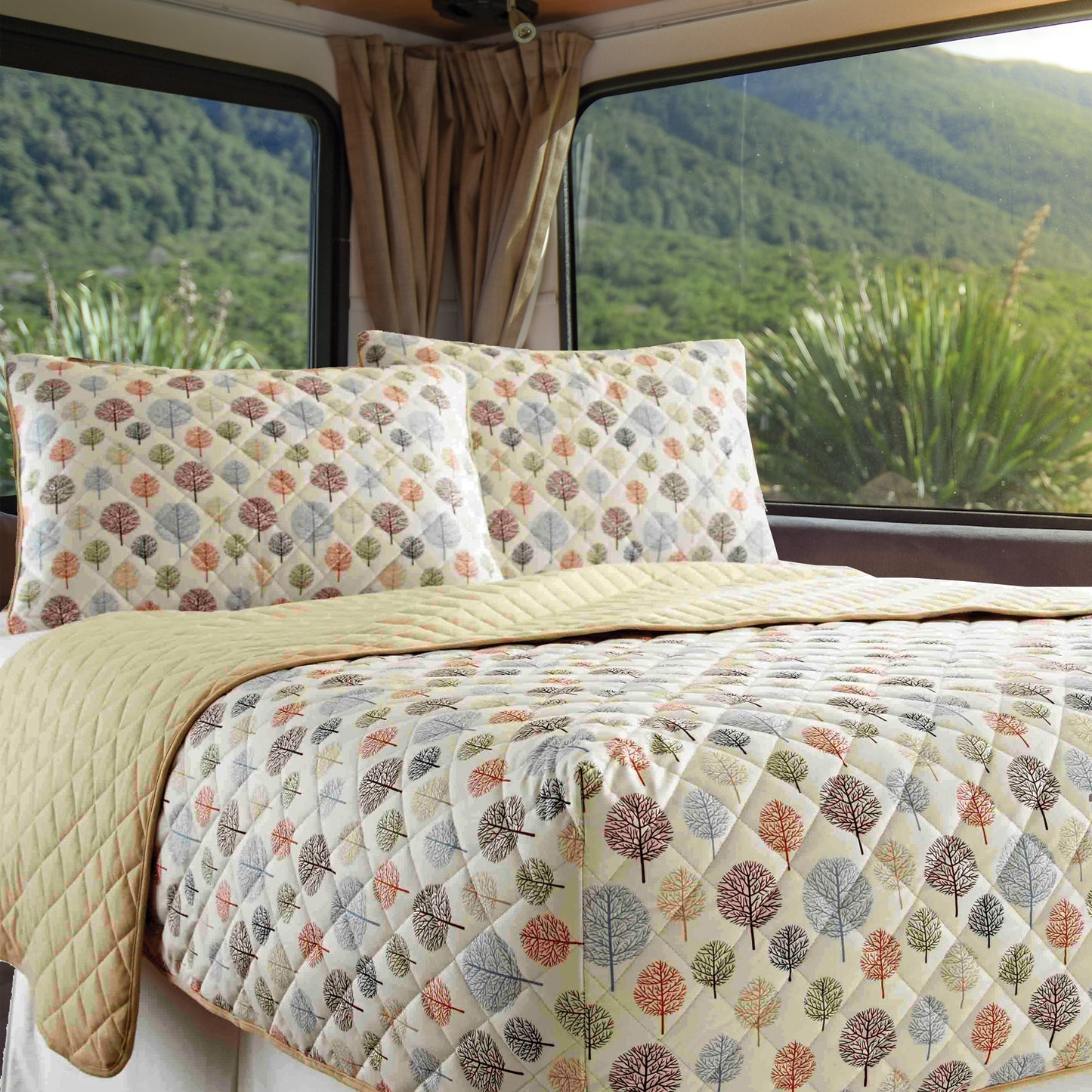 RV Fitted Bedspreads
