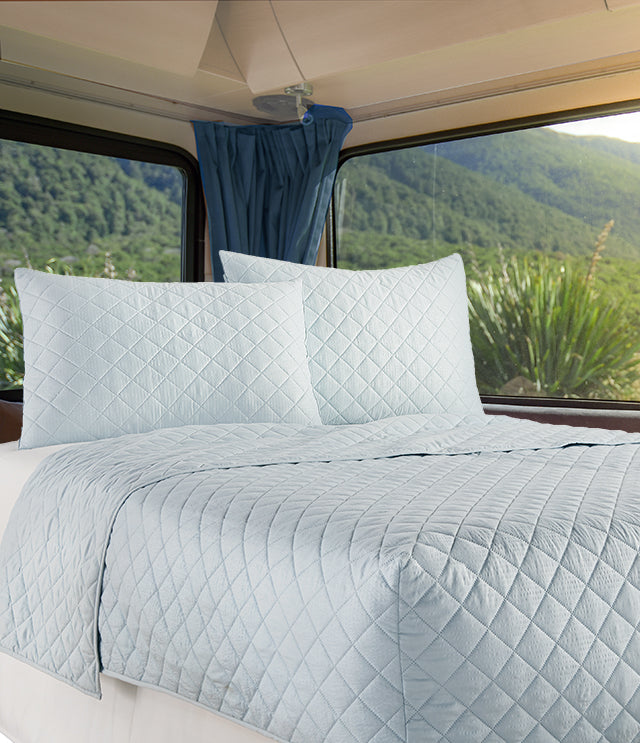 fitted queen bedspread