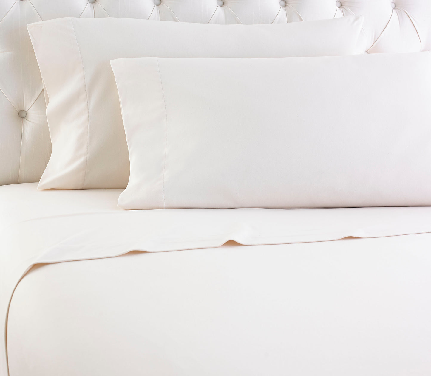 Micro Flannel® Solid Sheet Sets